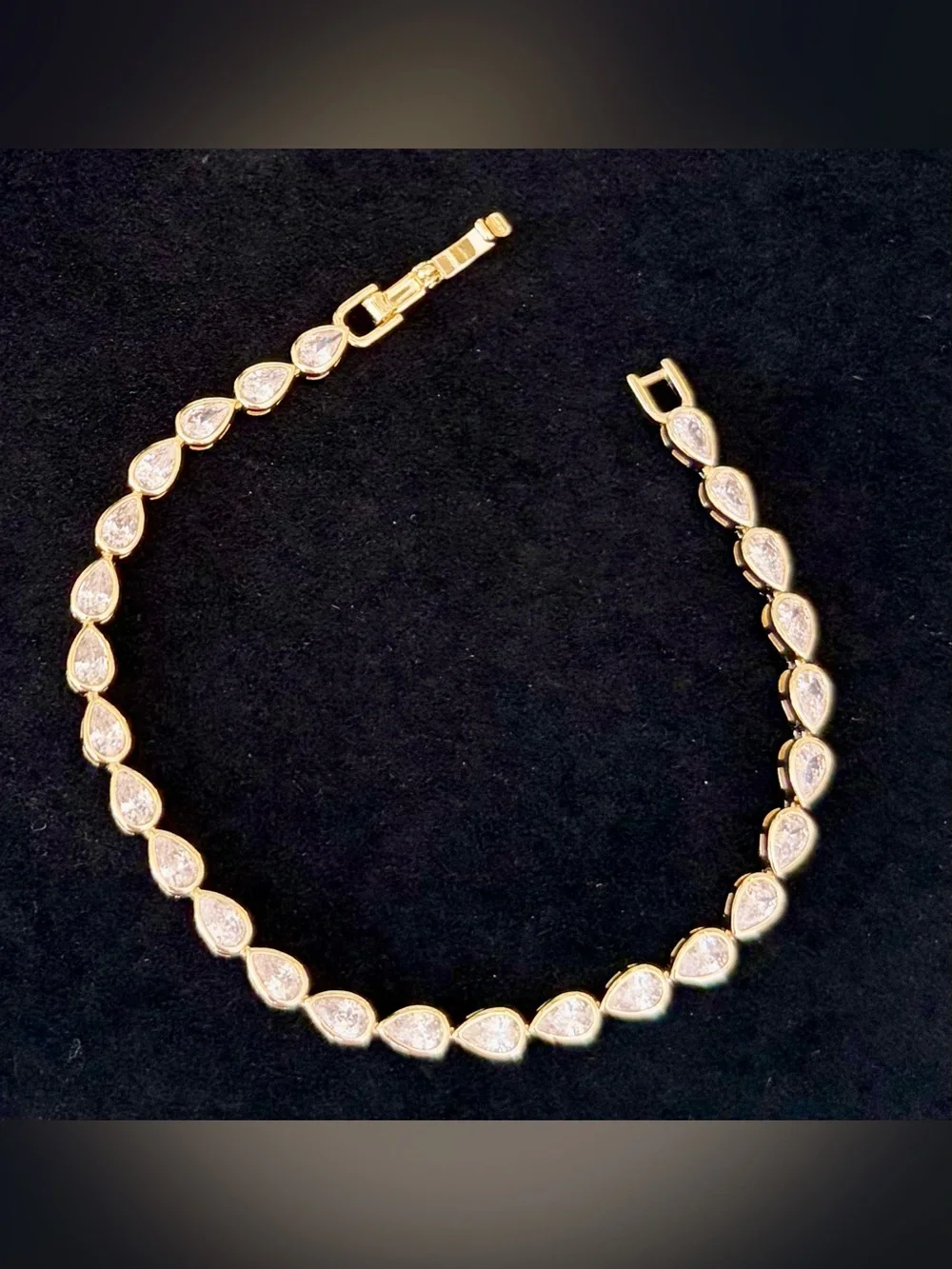 NIB Gold Teardrop Tennis Bracelet with Clear Stones absolutely stunning!